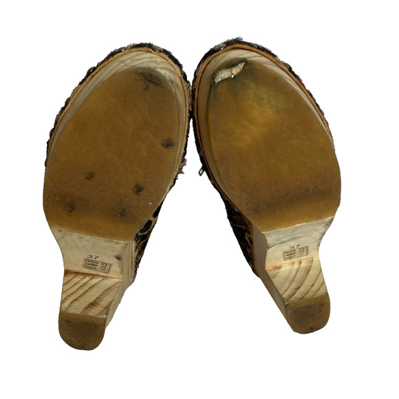 Women's 37 Free People West Johanna Leopard Calf Hair Wooden Clog Boots - Picture 7 of 11